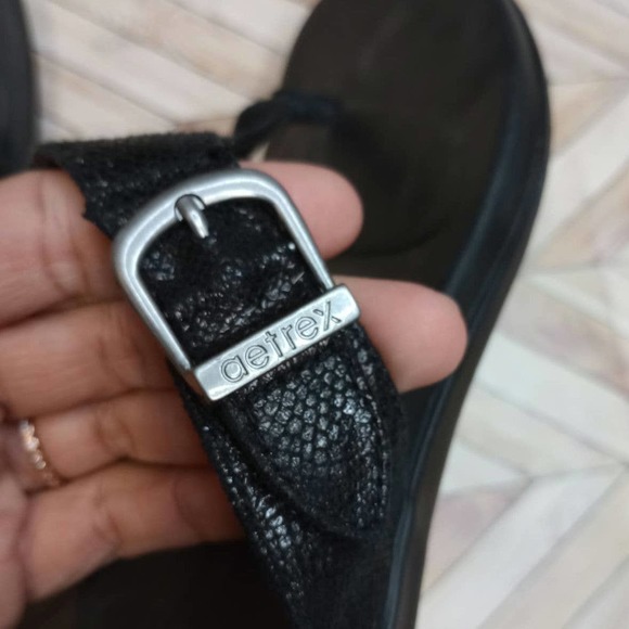 Aetrex Womens Rita Adjutable Leather Strap Slip On Sandals Black Size 7 US - Picture 6 of 8